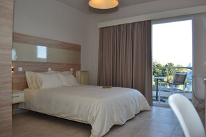 Superior Studio, Balcony, Garden View | Soundproofing, free cribs/infant beds, free WiFi - Argiro Village (Rhodes)