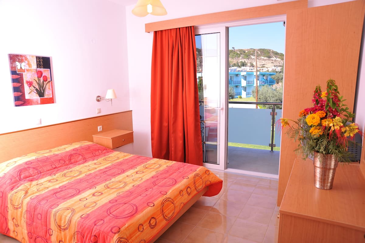 Apartment, 1 Bedroom, Balcony, Garden View | Soundproofing, free cots/infant beds, free WiFi