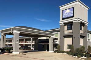 Exterior - Executive Inn & Suites Joaquin (Joaquin)