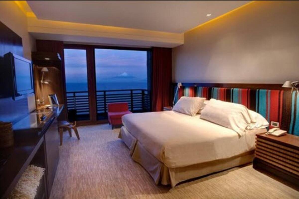 Chambre Standard, 1 très grand lit | Literie de qualité supérieure, minibar, coffres-forts dans les chambres