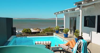 Abalone Hotel & Villas