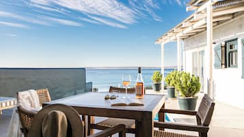 Familie villa, 2 slaapkamers, privézwembad, uitzicht op oceaan | Terras