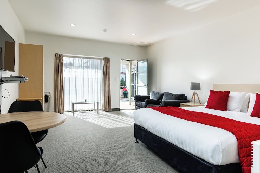 Jasmine Court Motel