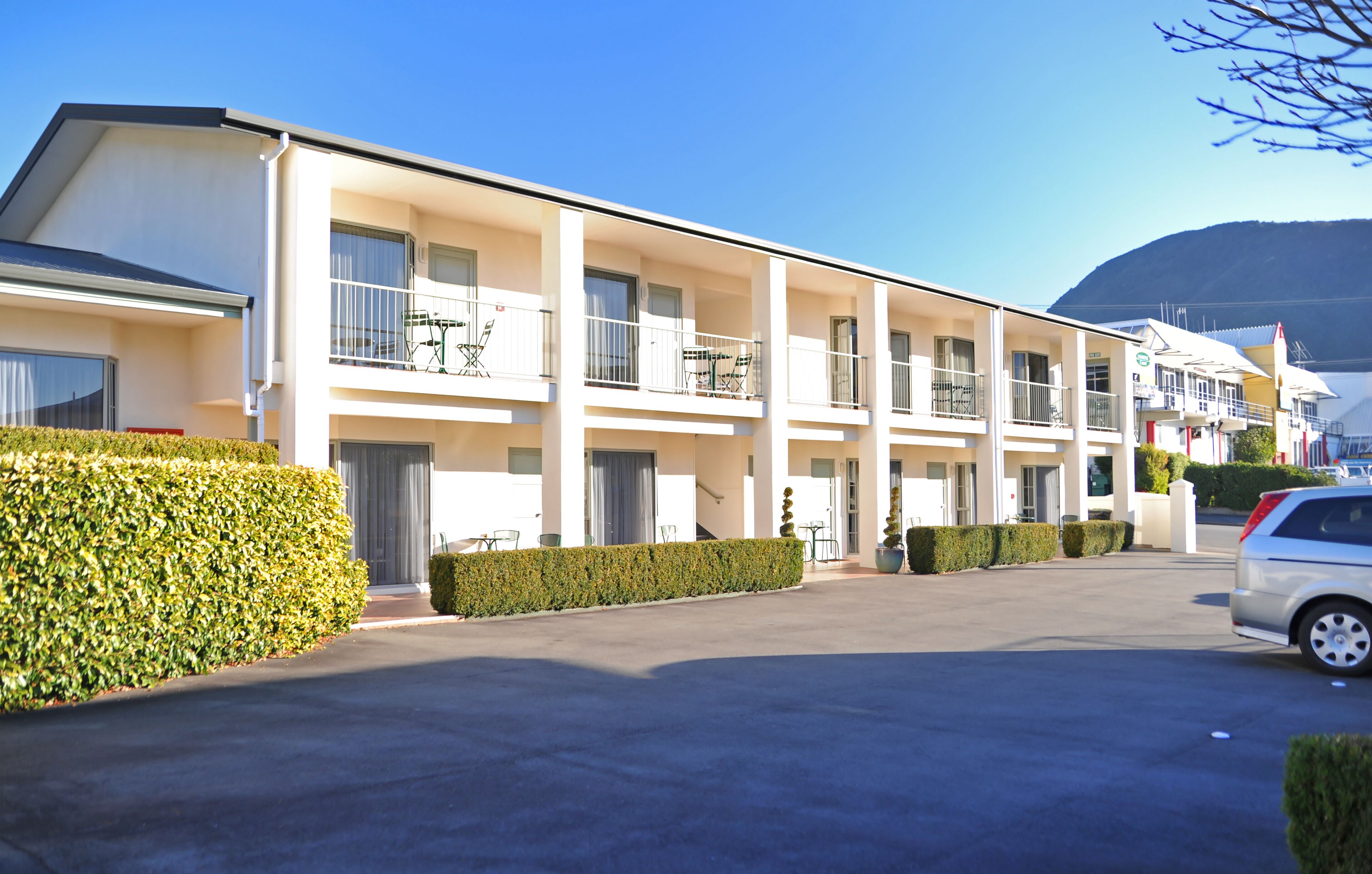 Daily continental breakfast for a fee