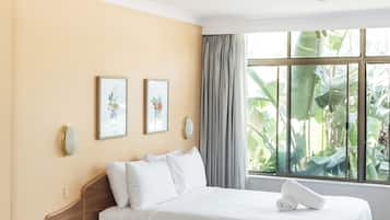 Desk, iron/ironing board, free WiFi, bed sheets