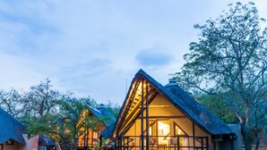 Unclassified image, 2 of 132, button - aha Bongani Mountain Lodge (Kruger National Park)