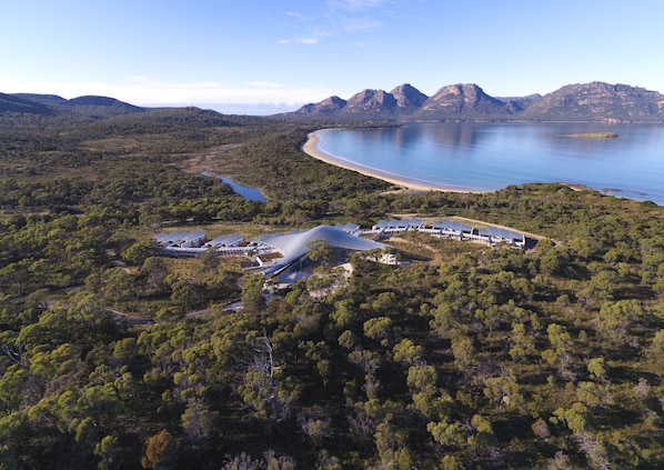 Property grounds - Saffire Freycinet (Coles Bay)