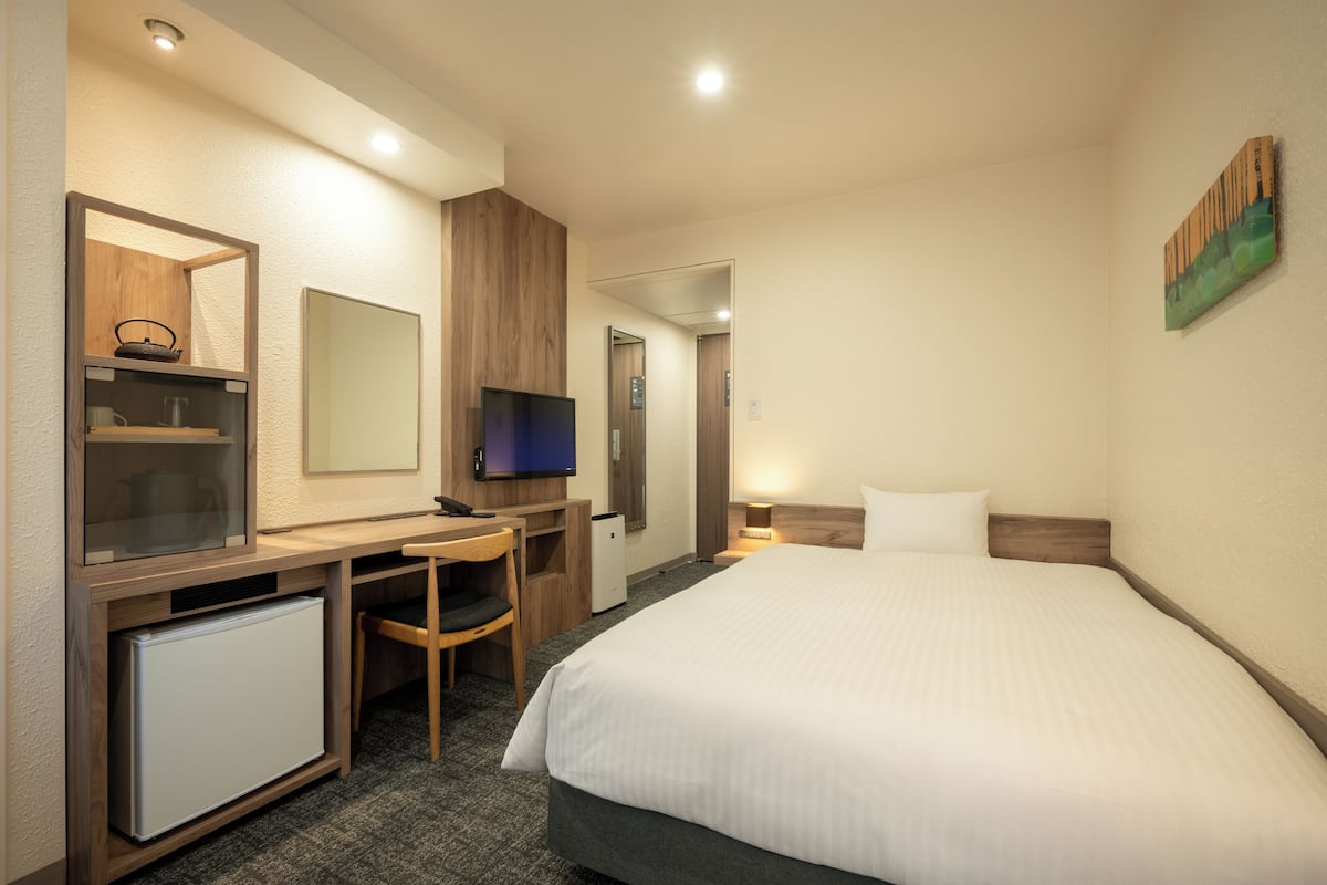 Tabla de planchar con plancha y wifi gratis