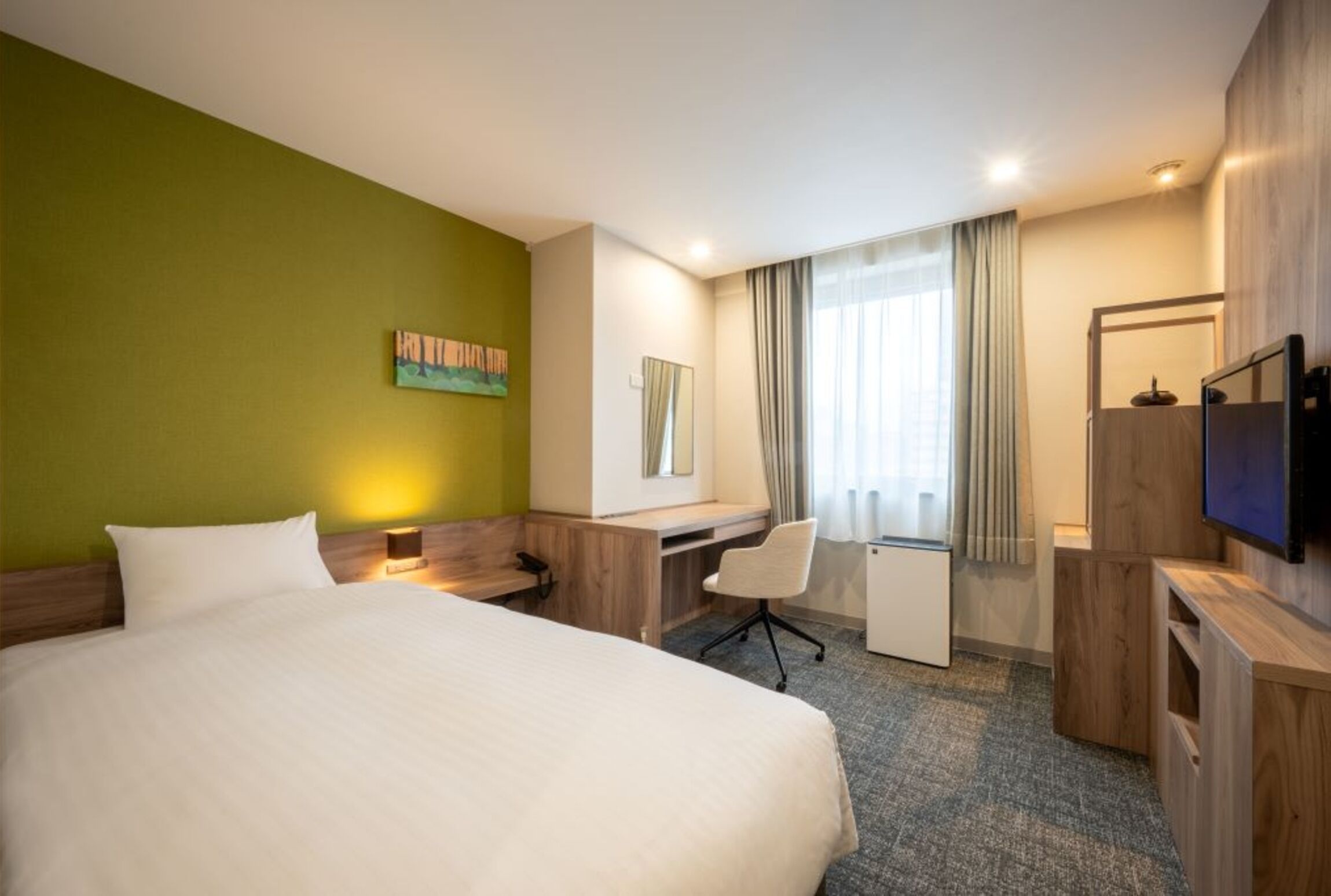 Tabla de planchar con plancha y wifi gratis 