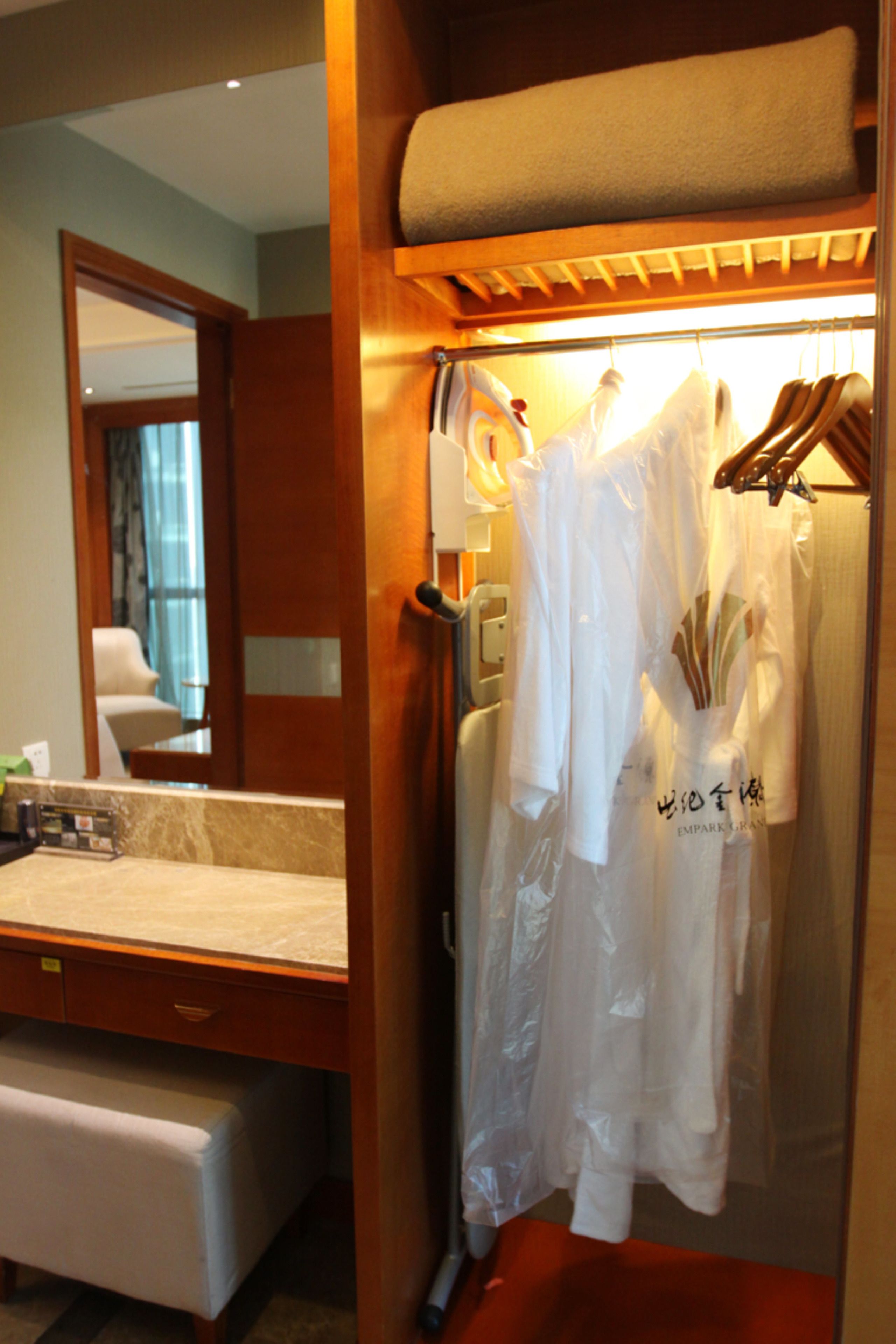 premium bedding, down duvets, select comfort beds, minibar