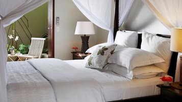 Luxury Villa, 1 Bedroom | Egyptian cotton sheets, premium bedding, down comforters