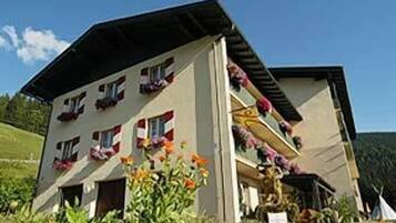 Majoituspaikan julkisivu