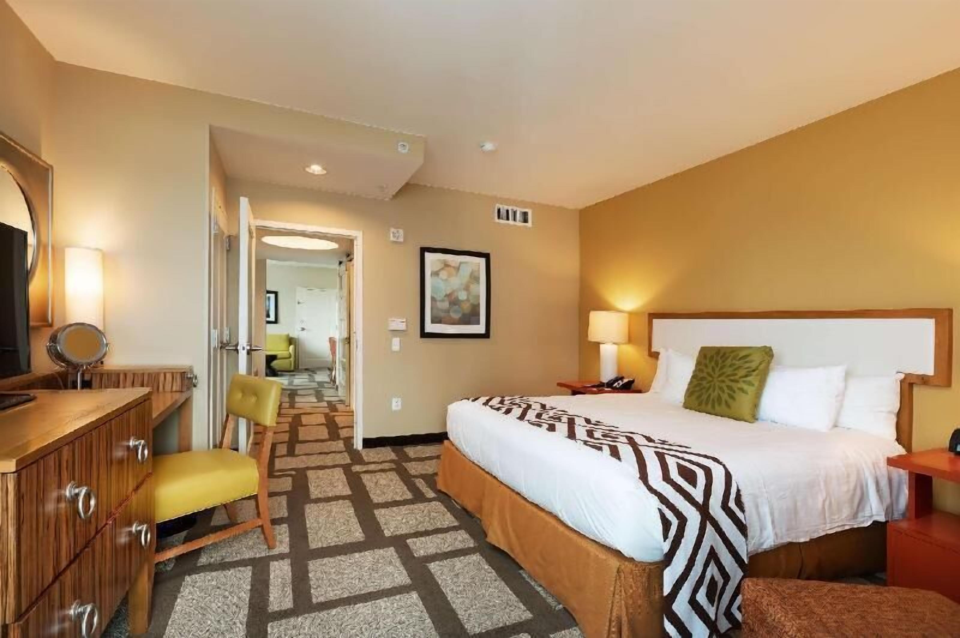 1 bedroom, hypo-allergenic bedding, in-room safe, desk