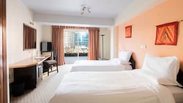 Comfort Twin Room, Balcony, Garden View | Minibar, in-room safe, desk, laptop workspace