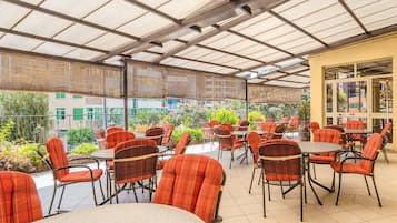 Terrasse/gårdhave