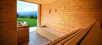 桑托罗瓦肯斯皮维隆札住宅酒店