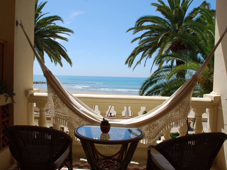 Chambre double vue mer with balcony | Balcon