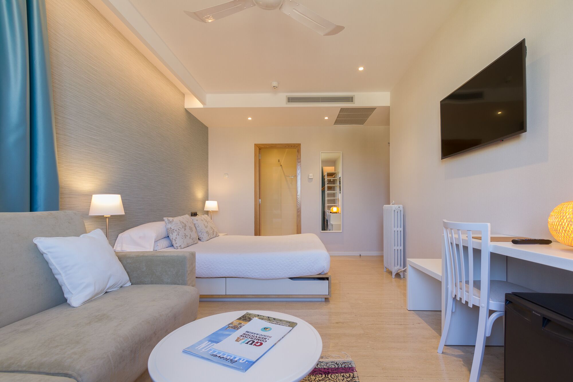 family room, partial ocean view | premium bedding, minibar, in-room safe, desk