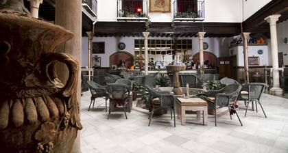 Casa Palacio Pilar del Toro