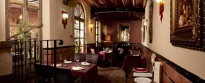 Frühstück, Mittagessen, internationale Küche, Speisen im Freien 