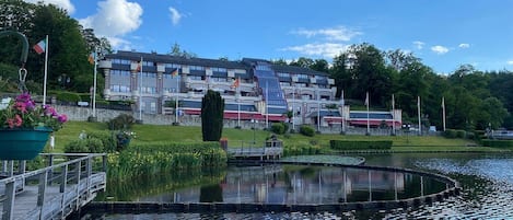 Framhlið gististaðar