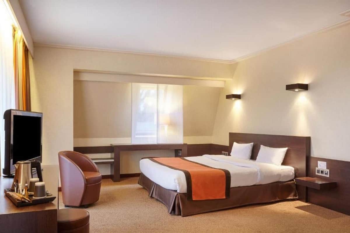 Chambre Double ou Twin Vue Lac | Desk, soundproofing, iron/ironing board (on request), free WiFi