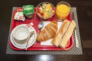 Kontinental frokost hver dag (mot et tillegg)