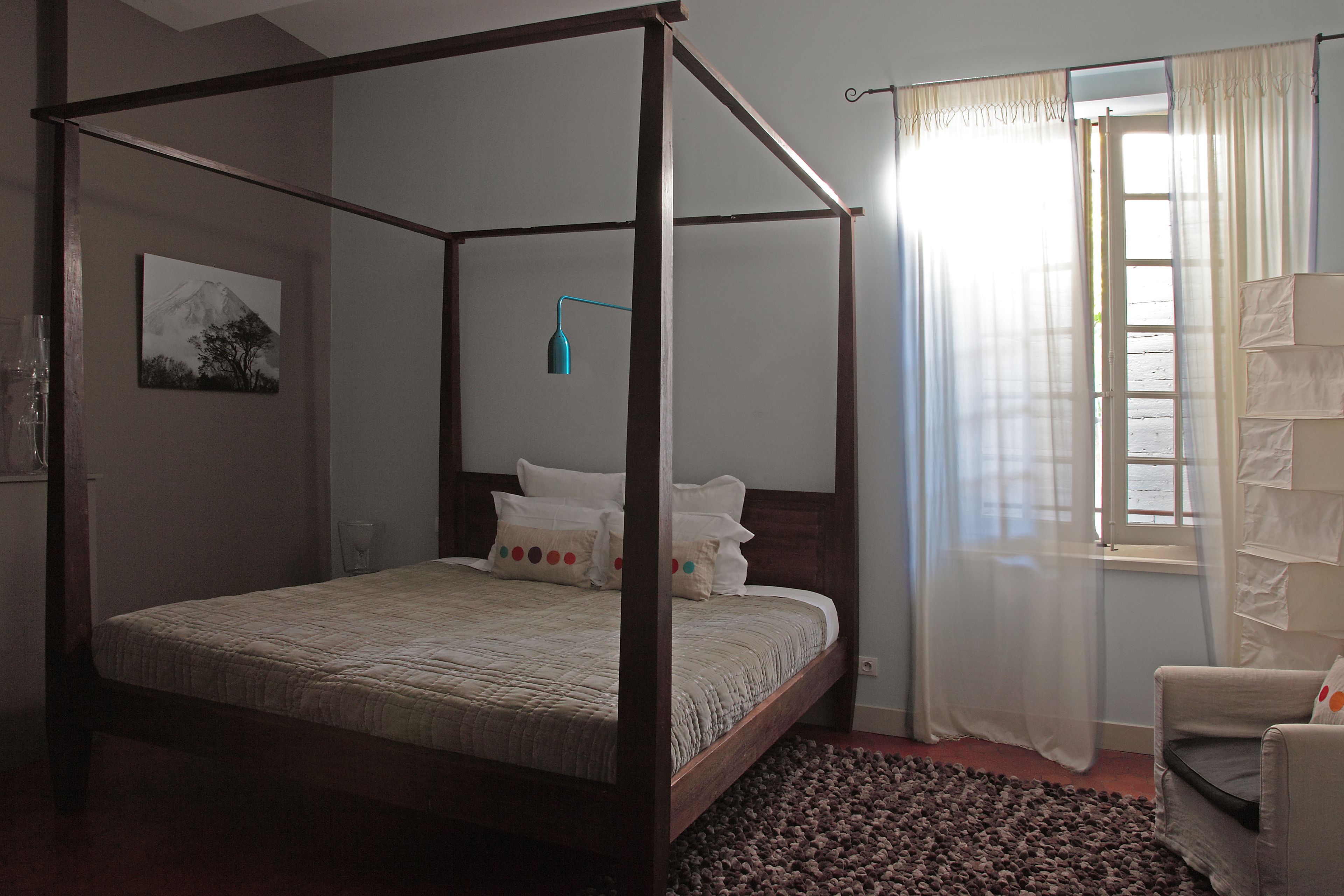 deluxe suite | 1 bedroom, hypo-allergenic bedding, select comfort beds, minibar