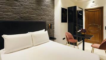 Junior Suite | Premium bedding, Select Comfort beds, minibar, soundproofing