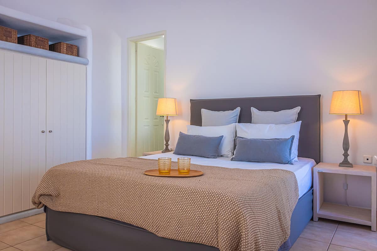Studio, Sea View, Ground Floor | 1 bedroom, hypo-allergenic bedding, pillowtop beds, in-room safe
