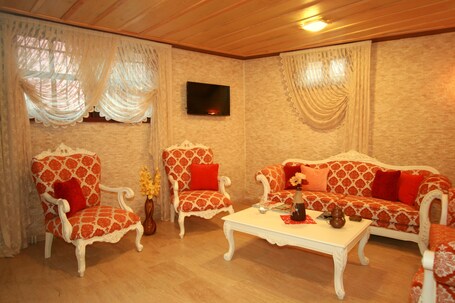 Esans Hotel Special Class - Image 1