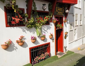 Exterior - Esans Hotel - Special Class (Istanbul)