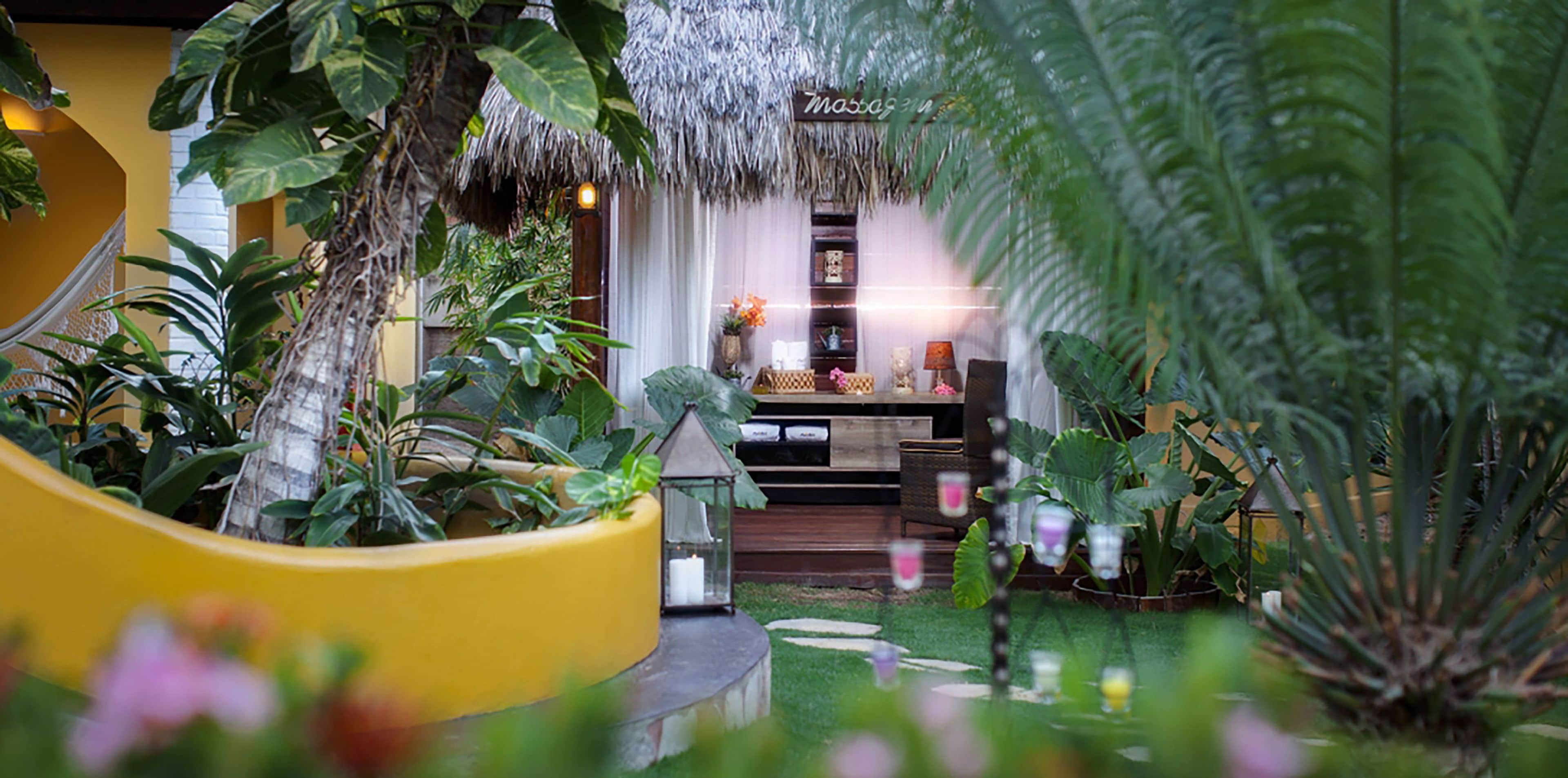 Couples treatment rooms, body treatments, body scrubs