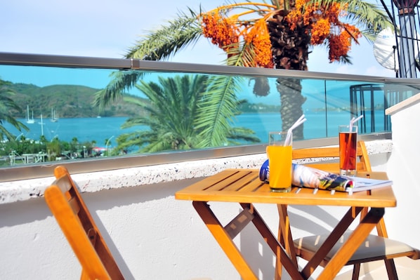 Superior Room with Terrace | Terraza o patio