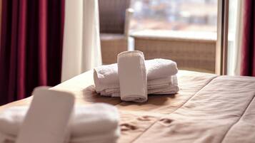 Quadruple Room | 1 bedroom, minibar, desk, soundproofing