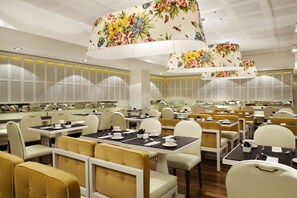 Breakfast area - Hotel Pulitzer (Buenos Aires)