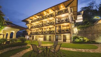 Front of property – evening/night