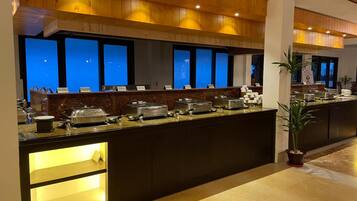 Free continental breakfast