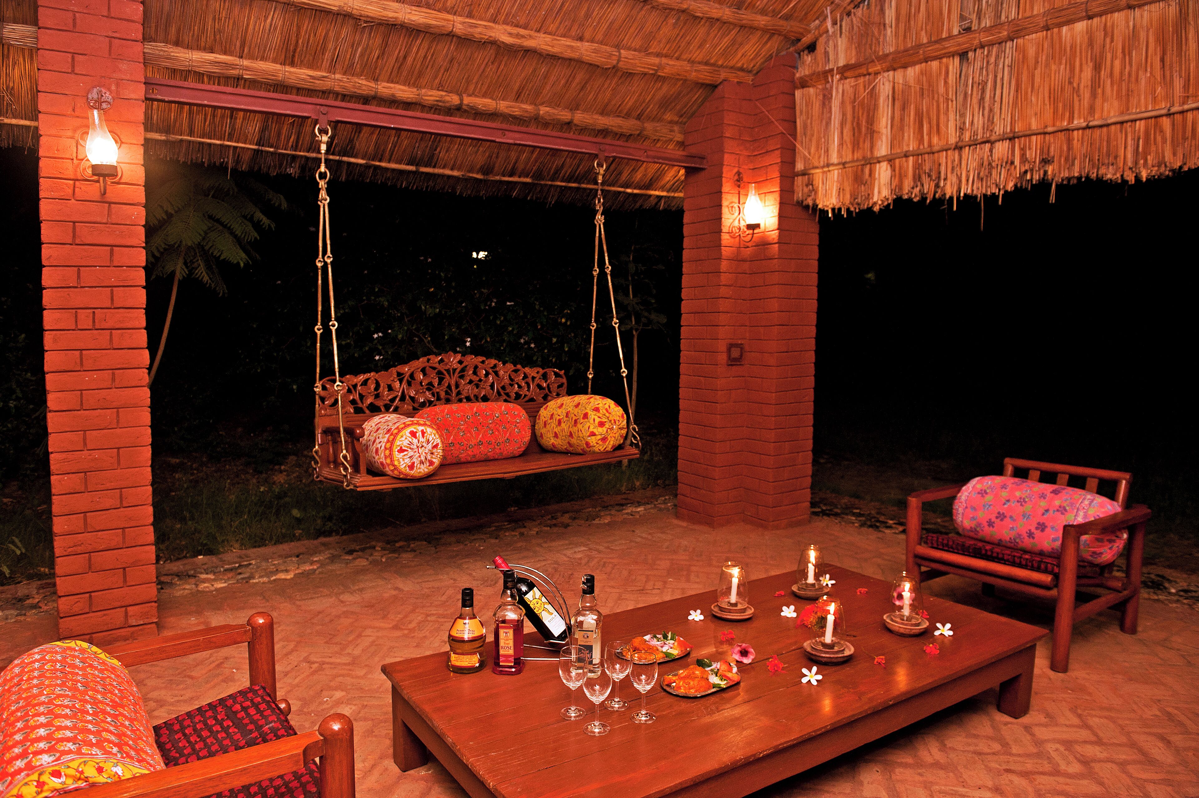 2 restaurants, breakfast, lunch, dinner served; Indian cuisine