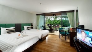 Minibar, in-room safe, WiFi - The Kris Resort (Choeng Thale)