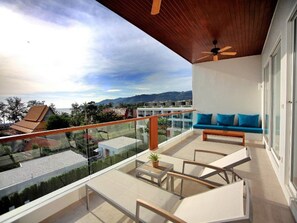 Bluemoon Suite | 발코니