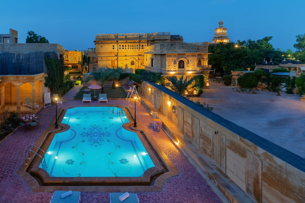WelcomHeritage Mandir Palace