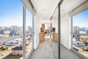 Executive Room, 2 Queen Beds, Balcony | City view