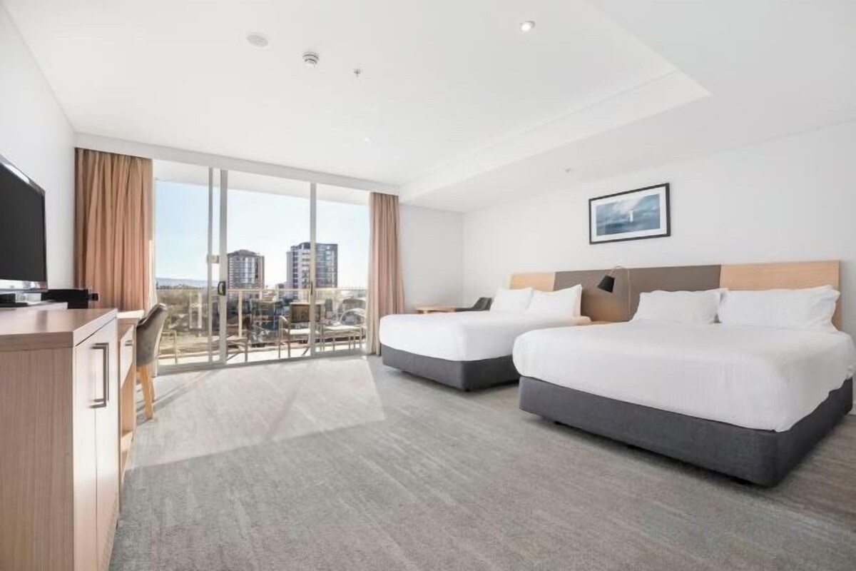 Ropa de cama de alta calidad y colchones con acolchado adicional