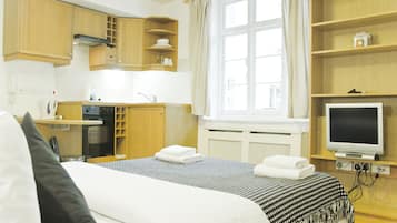 Superior-Studio (Budget) | Hochwertige Bettwaren, Zimmersafe, Bügeleisen/Bügelbrett