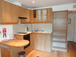 Superior Room, Patio | Private kitchen