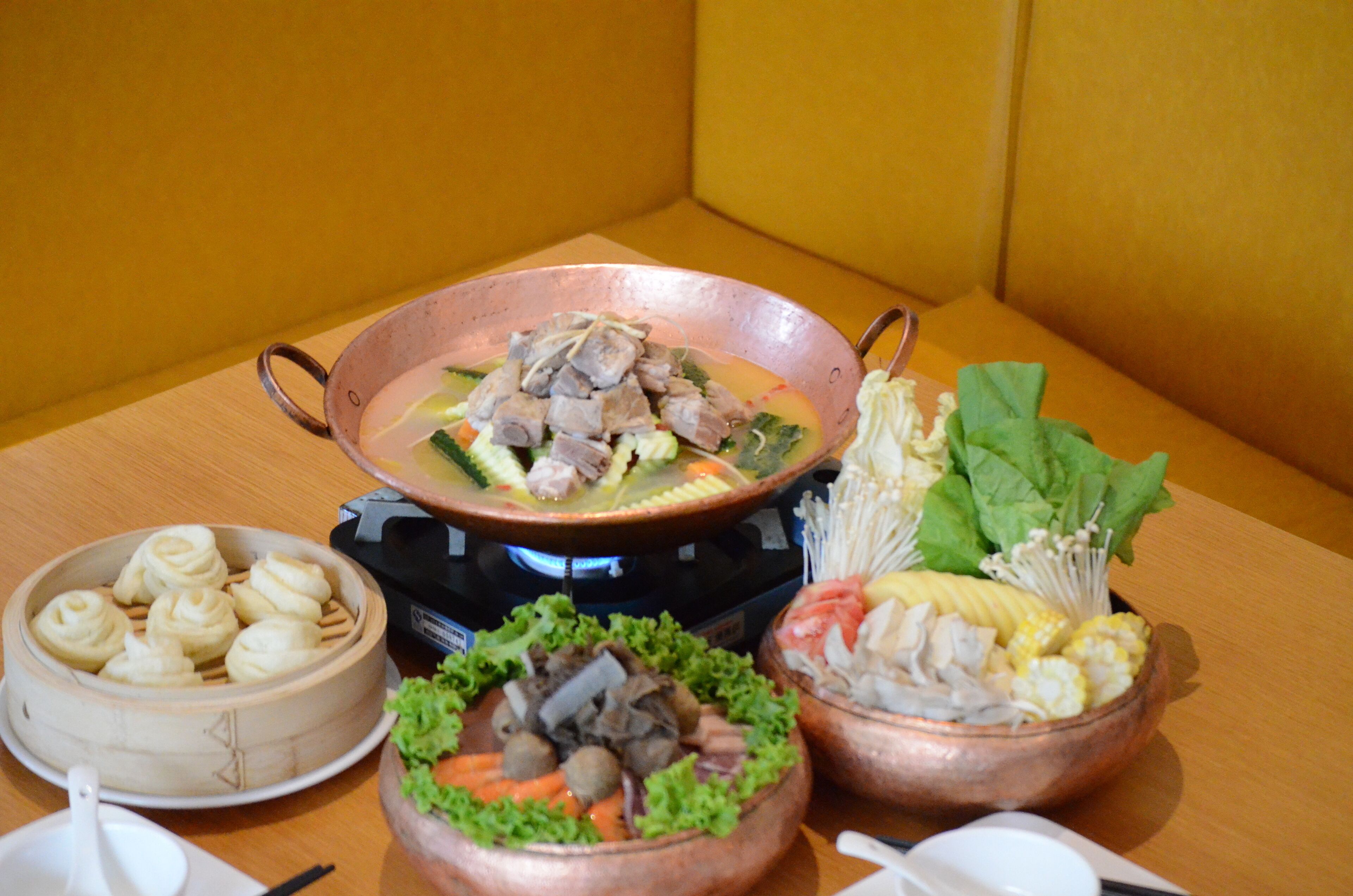 餐飲