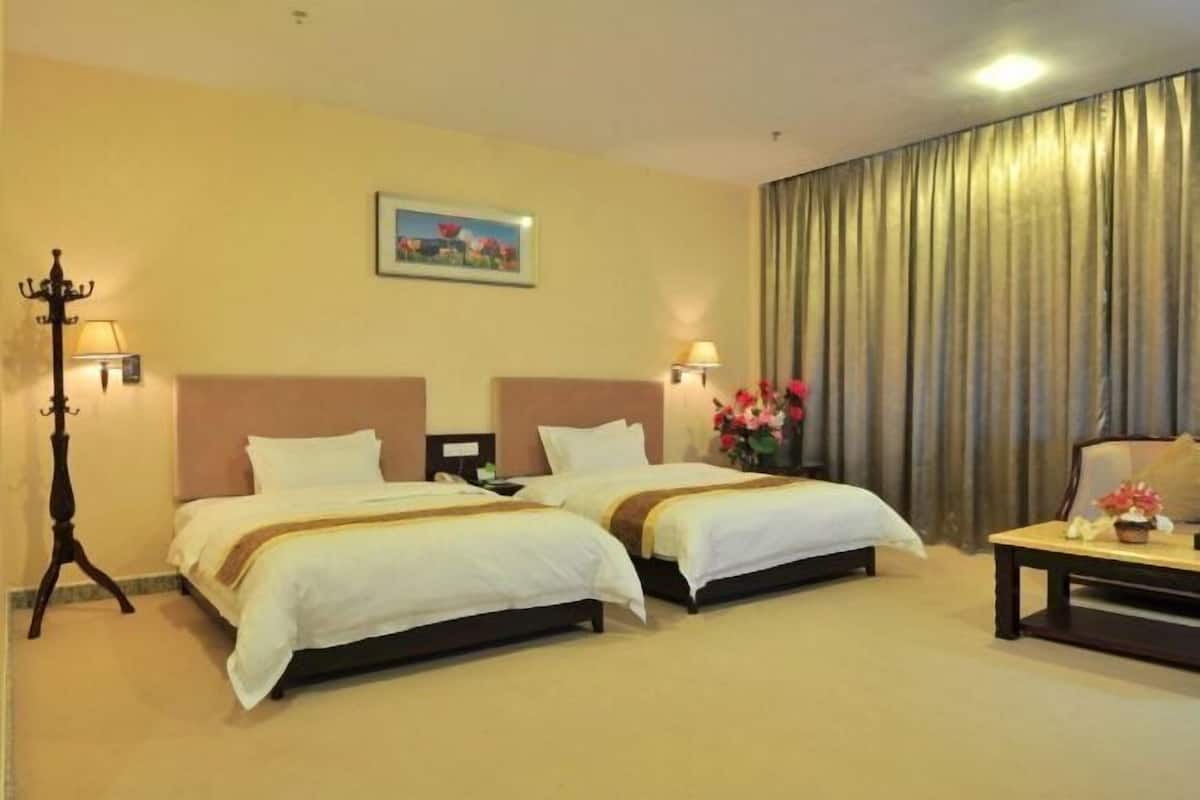 Premium bedding, down duvets, memory-foam beds, minibar