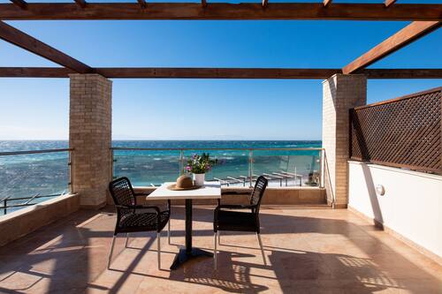 Doppia Superior, di fronte alla spiaggia | Balcone