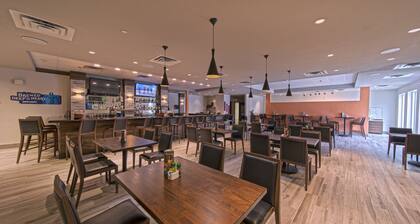 Holiday Inn Westway Park by IHG